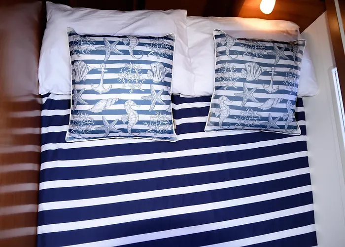 Botel Primo By Mondego Yachts *